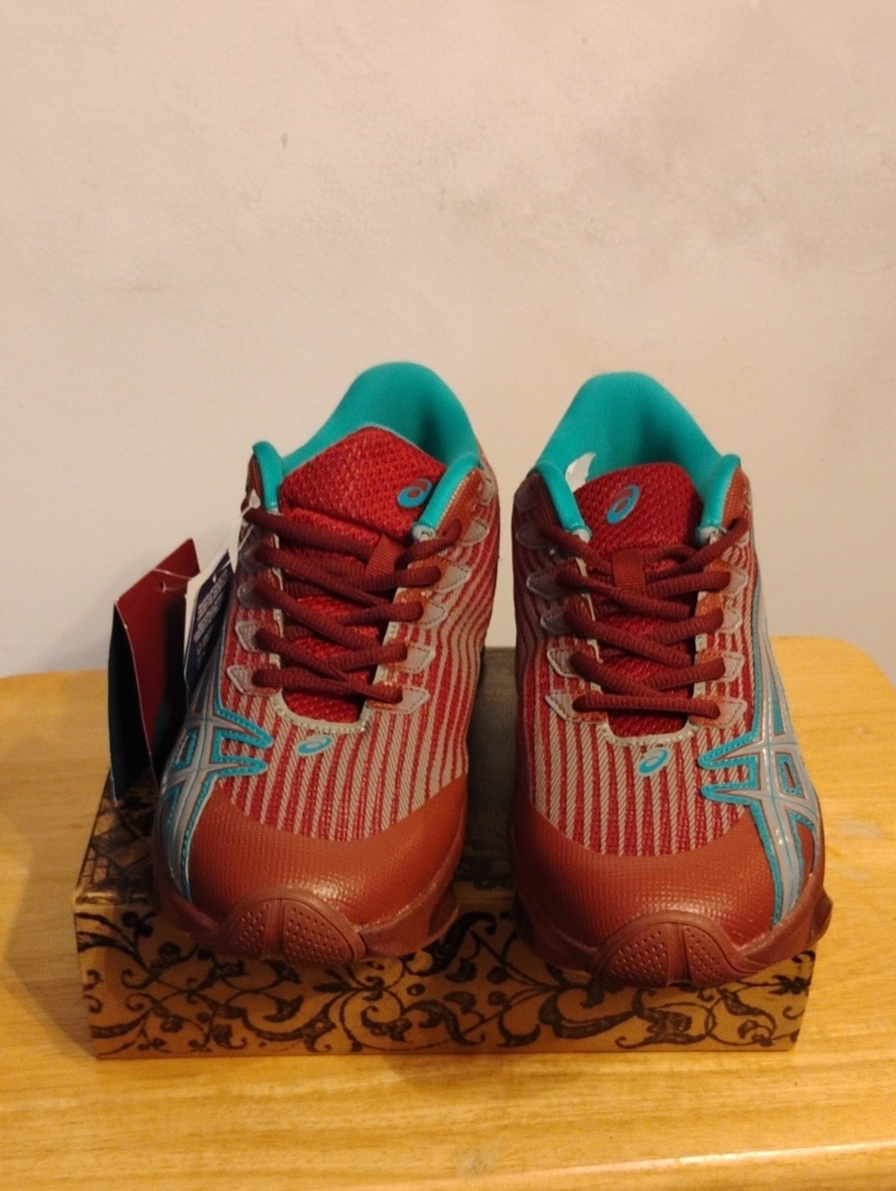 New ASICS Mens' Maroon & Teal Athletic Shoes Size 9.5